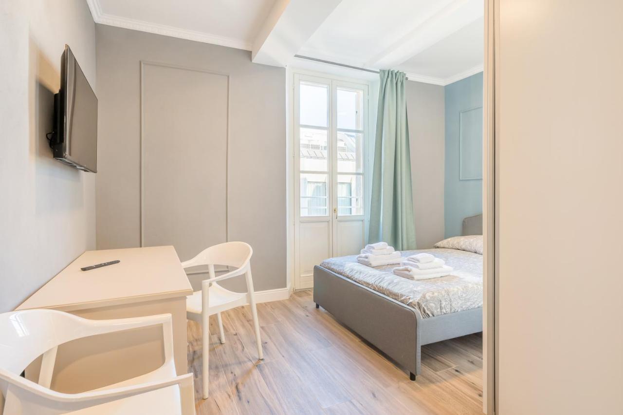 Raffinato Apt Vicino A Piazza Garibaldi X5 Parma Bagian luar foto